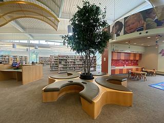 McGovern-Stella Link Neighborhood Library main photo
