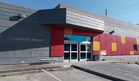 Stanaker Neighborhood Library main photo