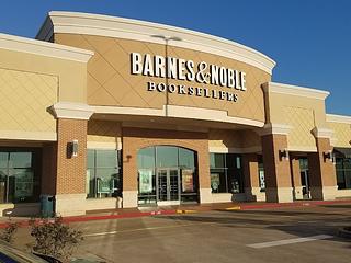 Barnes & Noble main photo