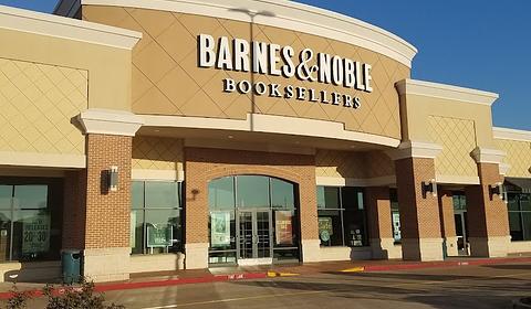 Barnes & Noble main photo