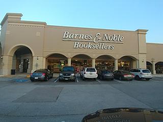 Barnes & Noble main photo