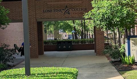 LSC-Kingwood Library main photo