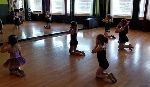 Move Me Dance & Fitness Studio main photo