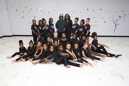 Alicia Menzie's Dance Company photo 2