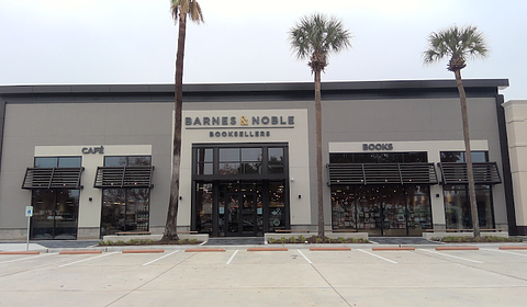 Barnes & Noble main photo