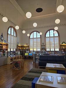 Stapleton Library main photo