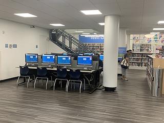 Parkchester Library main photo