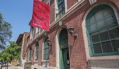 Tremont Library main photo