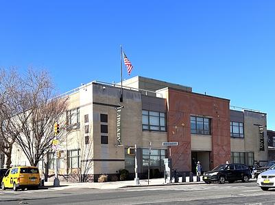 Queens Public Library at Long Island City main photo