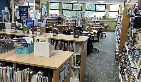 Queens Public Library at Douglaston/Little Neck main photo