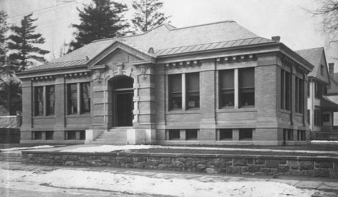 Queens Public Library at Poppenhusen main photo