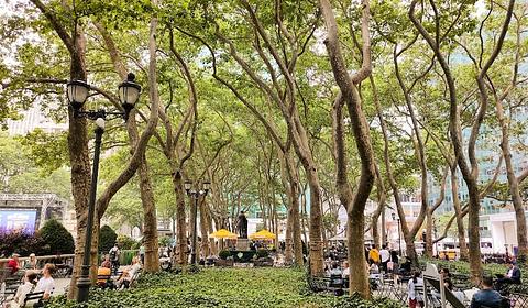 Bryant Park Reading Room main photo