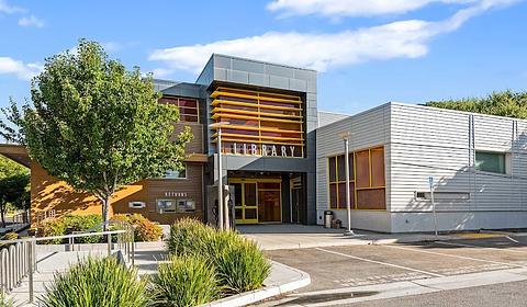 Calabazas Branch Library main photo