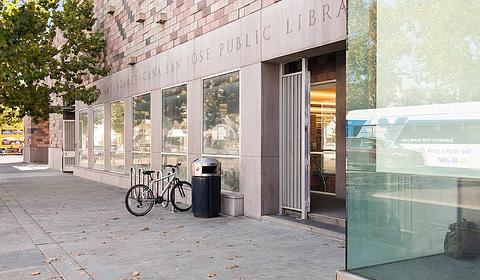 Biblioteca Latinoamericana Branch Library main photo
