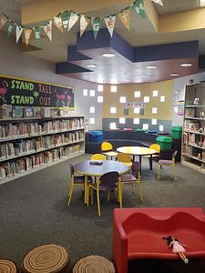 Junipero Serra Branch Library main photo