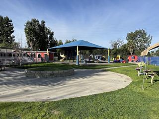 Discovery School main photo