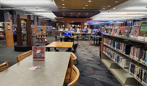 Dallas West Branch Library main photo