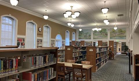 The Smithtown Library - Smithtown Building main photo
