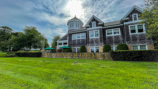Rogers Memorial Library main photo