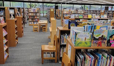 Victor E. Anderson Branch Library main photo