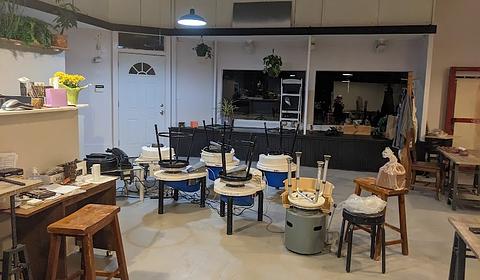 The Cracked Pot Studio main photo