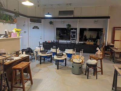 The Cracked Pot Studio main photo