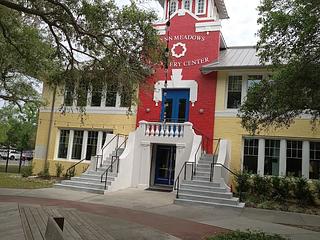 Lynn Meadows Discovery Center main photo