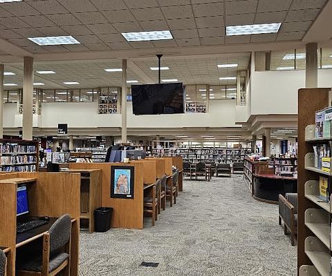West Allis Public Library main photo