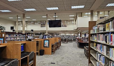 West Allis Public Library main photo