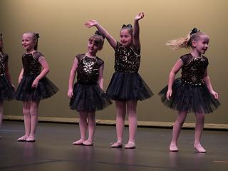 Center Stage Dance Company main photo