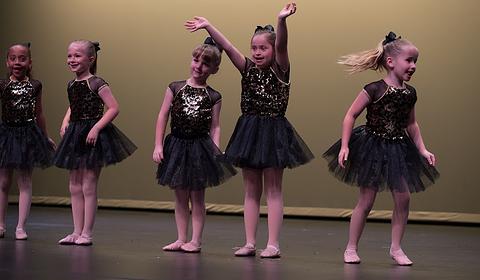 Center Stage Dance Company main photo