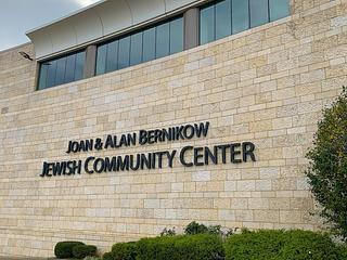 Happy Day Play Family Learning at Bernikow JCC (Grown Up and Me Program) main photo